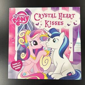 My Little Pony: Crystal Heart Kisses - Softcover Children’s Book